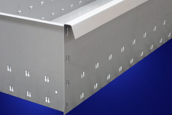 multibend_center_schubladeBA5B6711-B46A-0006-683E-D70559C442AD.jpg